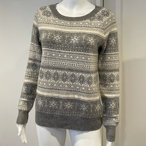 J Crew Neutral Snowflake Holiday Sweater xs GUC